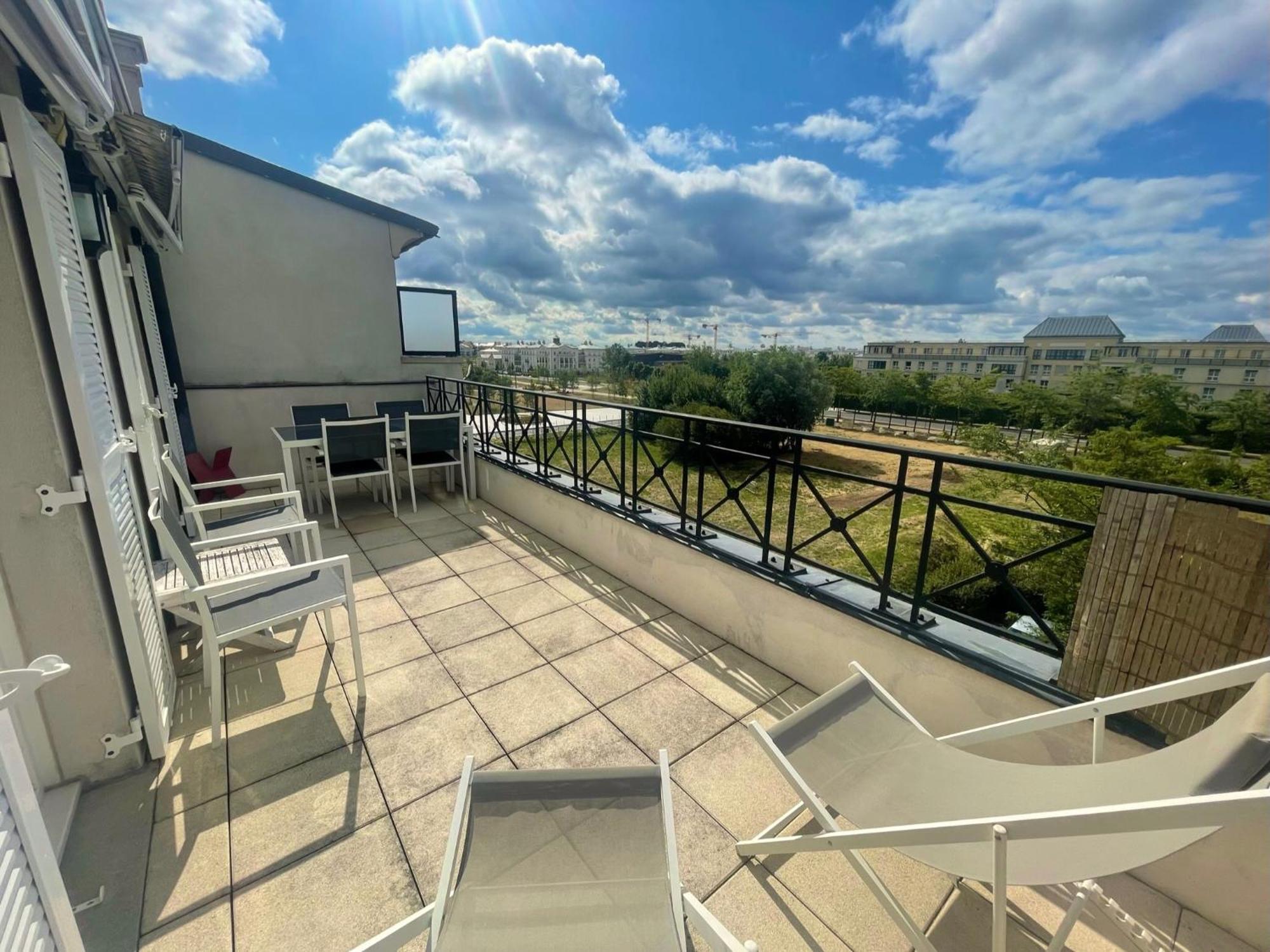 Family'S Appartement Disney Paris , 2 Parking Серри Экстерьер фото